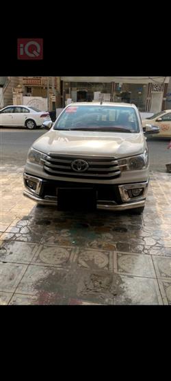 تويوتا هايلوكس